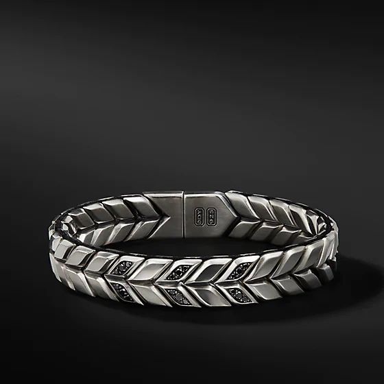 Premium Textured Silver Bracelet for Men | Luxury Stainless Steel Designer Chain – GLOVI