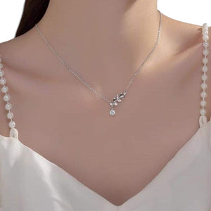 Minimal Leaf Pendant Necklace for Women | Elegant Silver Daily Wear Jewellery – GLOVI
